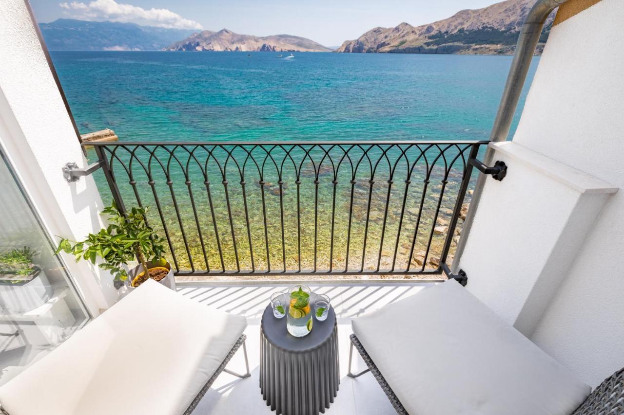 Seafront Baska Apartment Esterno foto